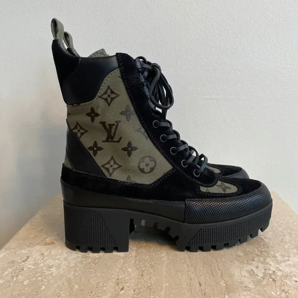 Louis Vuitton Desert Boot - Picture 3 of 9